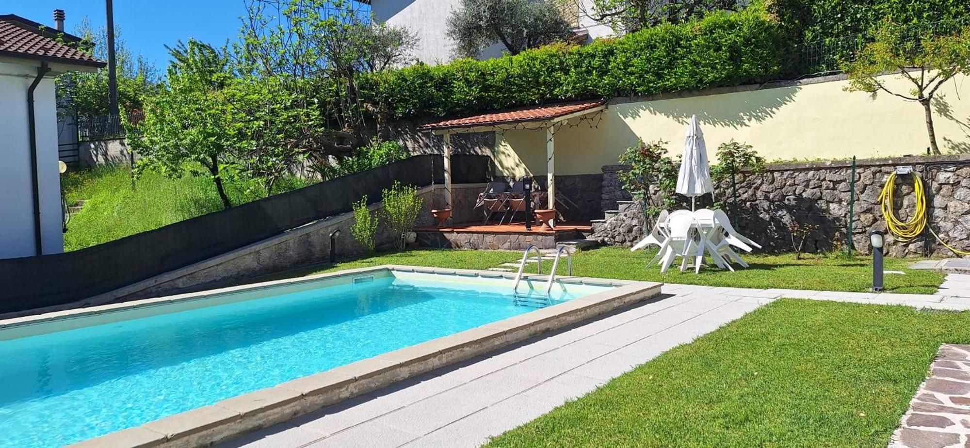 B&B Da Franca Camporgiano Екстериор снимка